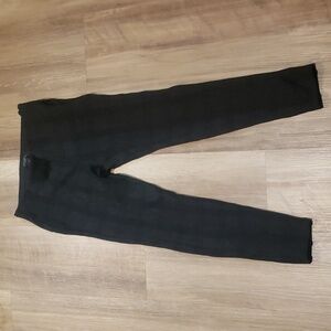 Great Condition 0P Ann Taylor Charcoal Gray Plaid Leggings